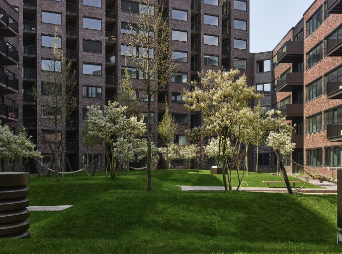 Wir freuen uns über die Nominierung des Innenhof QH Core – im Quartier Heidestrasse – für den Deutschen-Landschaftsarchitektur-Preis 2023